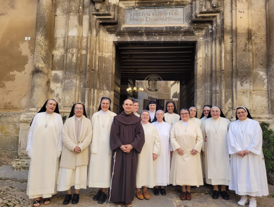 IX Asamblea de la Confederación Santa Beatriz de Silva