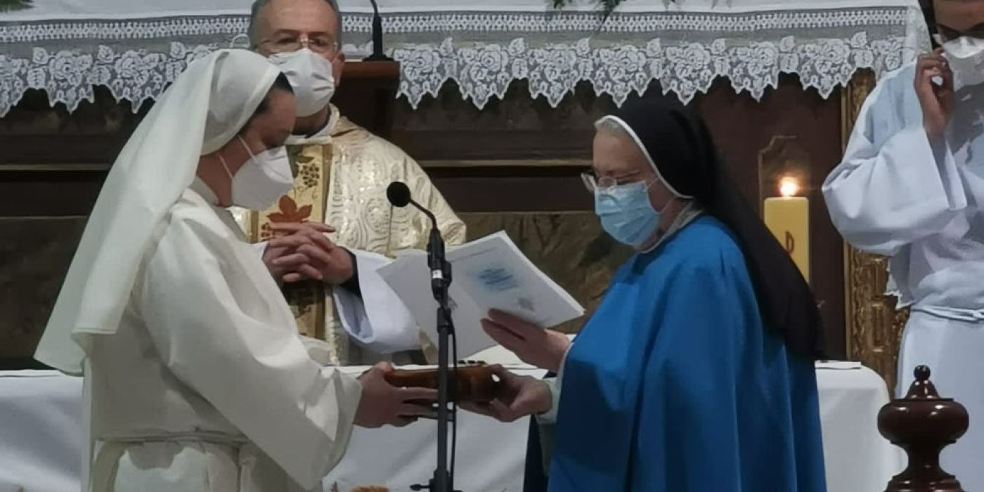 Toma de Hábito de la hermana Edilmar