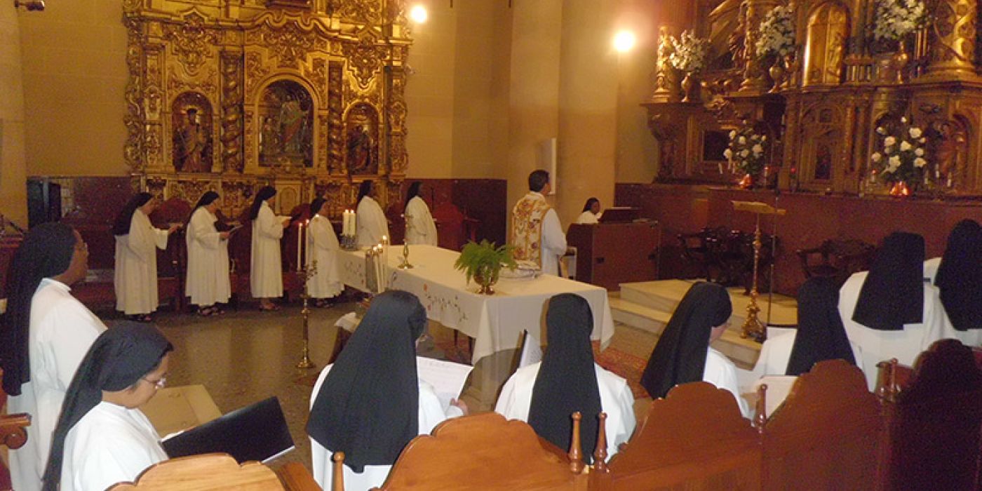 TRIDUO Y FIESTA EN HONOR A SANTA ANA