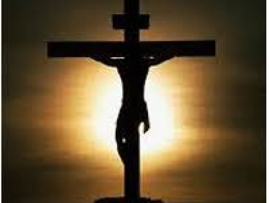 LA CRUZ DE CRISTO NO ES UNA DERROTA, ES AMOR