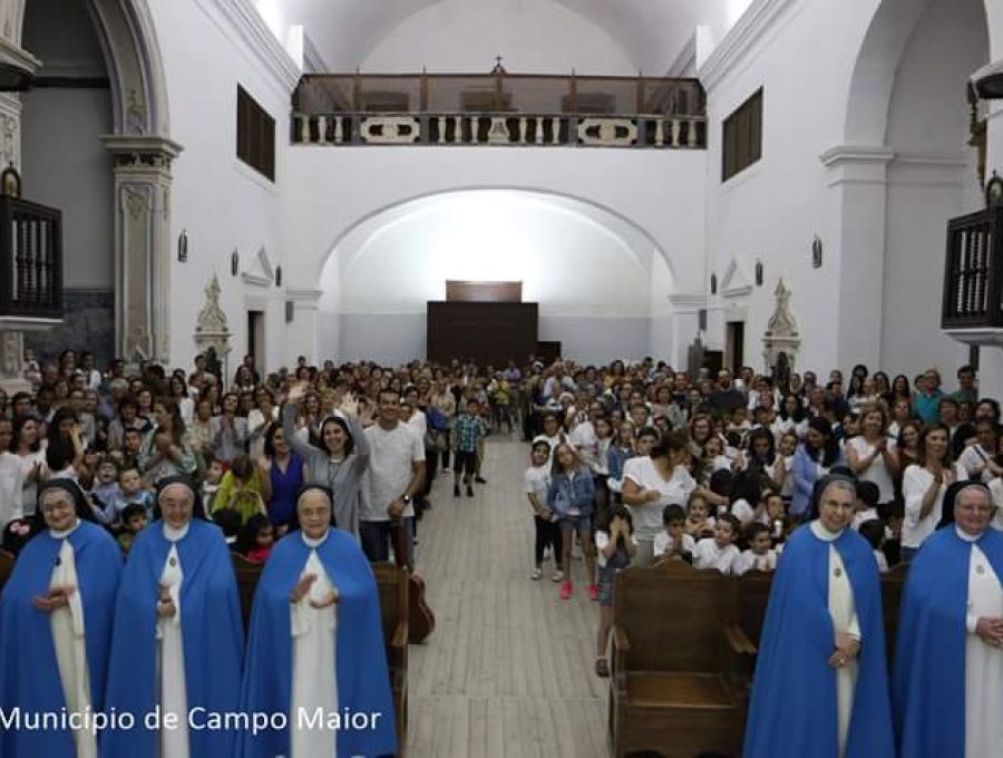 De la boca de los niños sale la alabanza perfecta